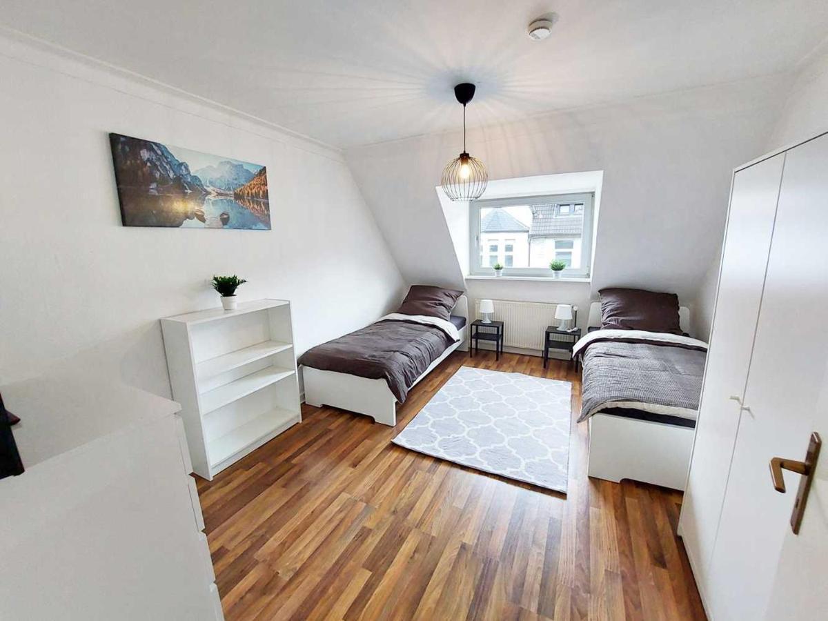 Cozy Apartment With Garden In 盖尔森基兴 外观 照片