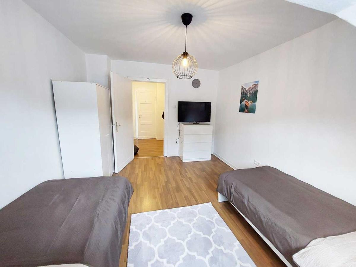 Cozy Apartment With Garden In 盖尔森基兴 外观 照片