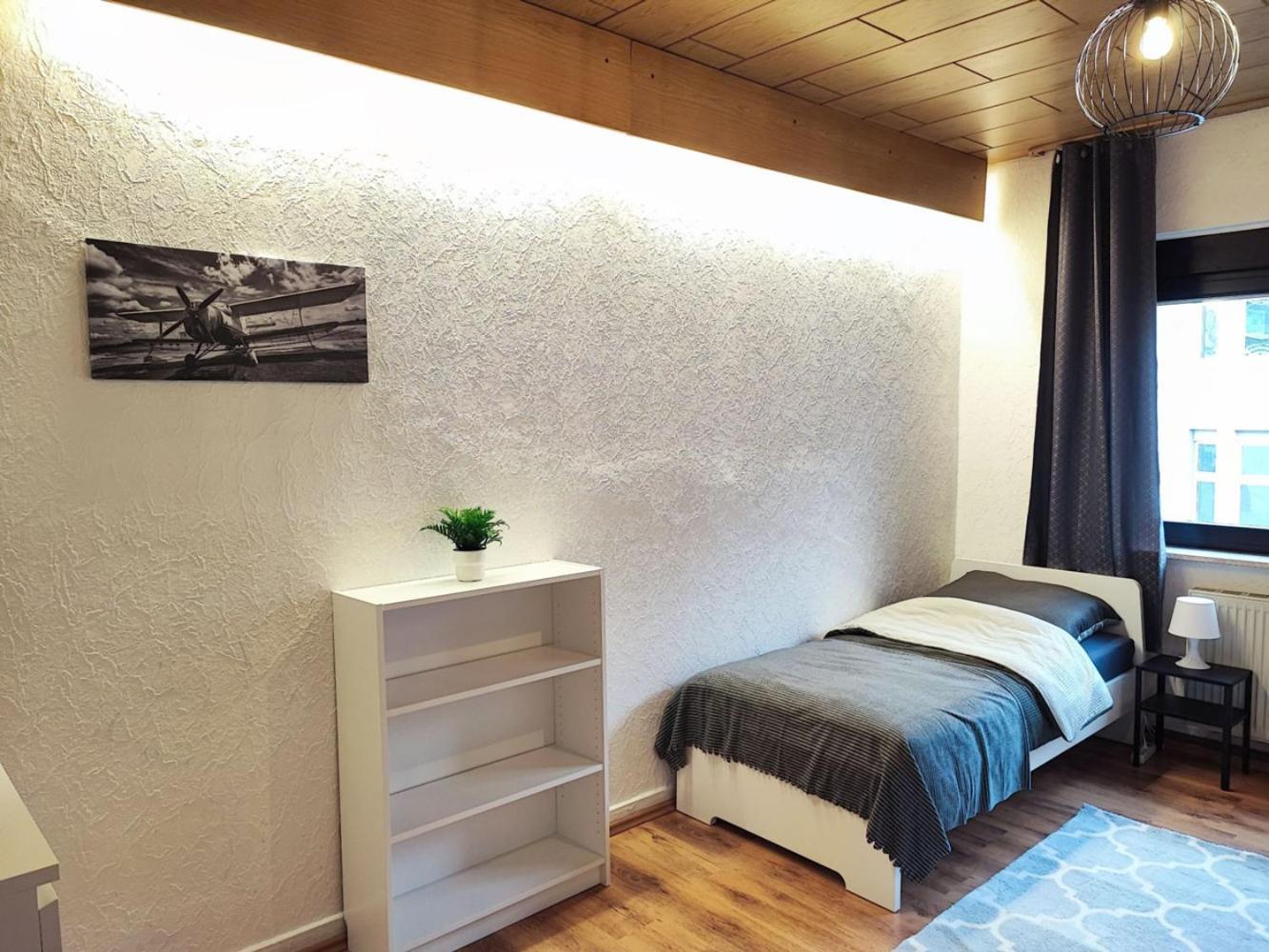 Cozy Apartment With Garden In 盖尔森基兴 外观 照片